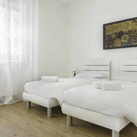 Dimora Dante Apartmán *